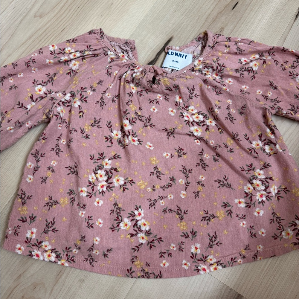 Old Navy Dusty Rose Floral Top